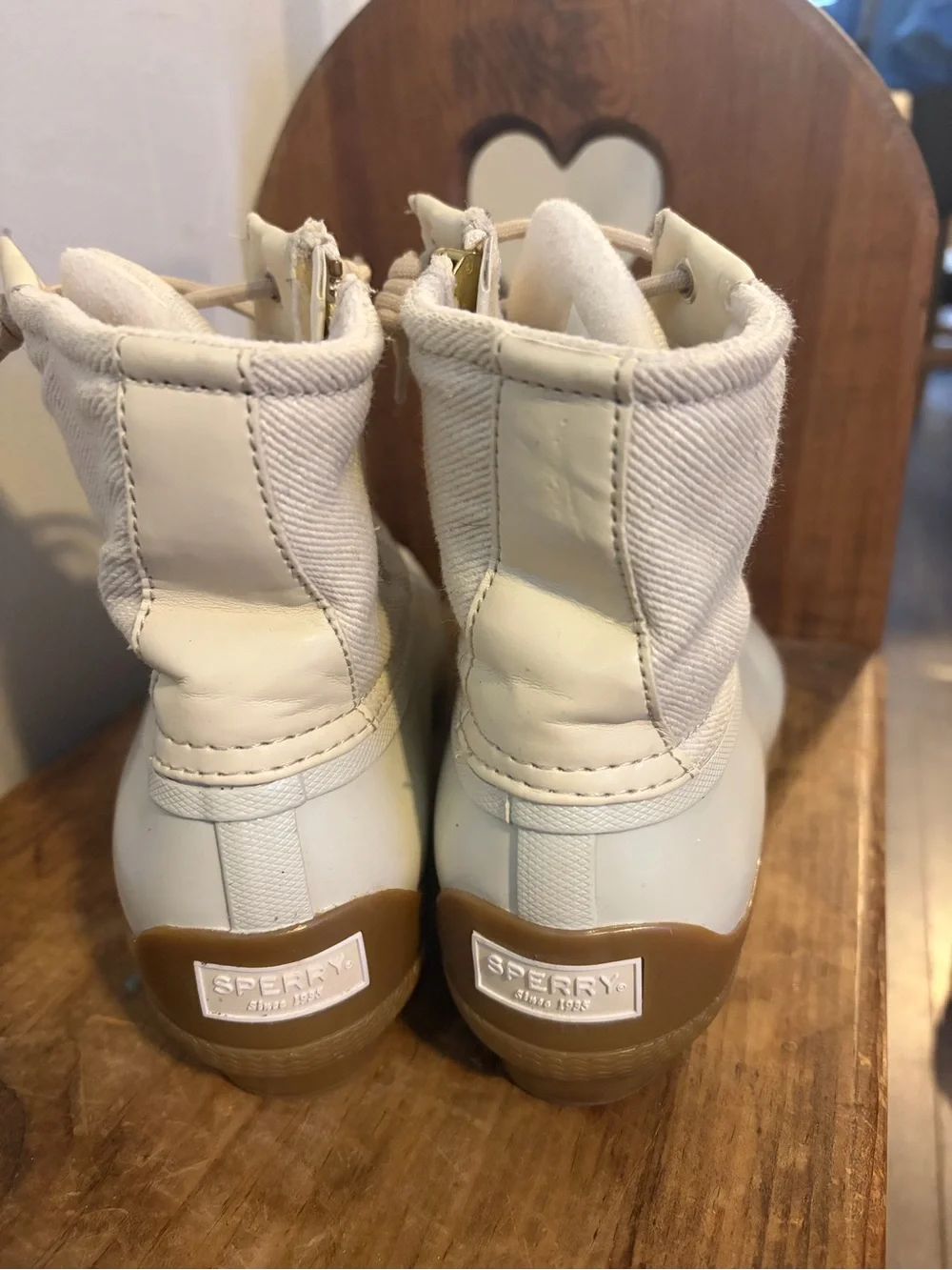 Women’s Cream Lace-Up Duck Boots
